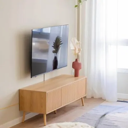 Downtown Flat With 46 Sqm Private Rooftop Terrace Málaga