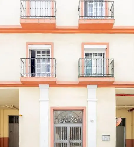 Downtown Flat With 46 Sqm Private Rooftop Terrace Appartamento *